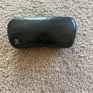 CHANEL Black Sunglasses  Case